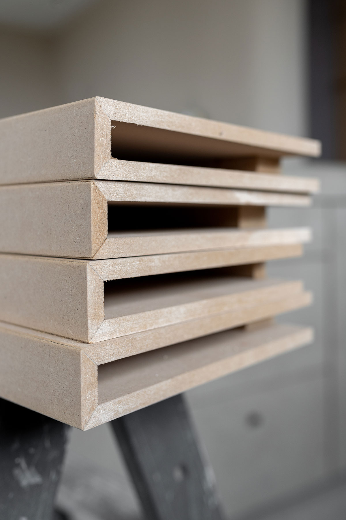 DIY planken kast - Tanja van Hoogdalem